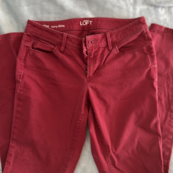 EUC Loft burgundy curvy skinny jeans - Picture 3 of 5